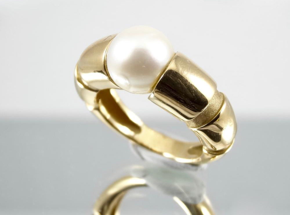 Demi-alliance en or et diamants