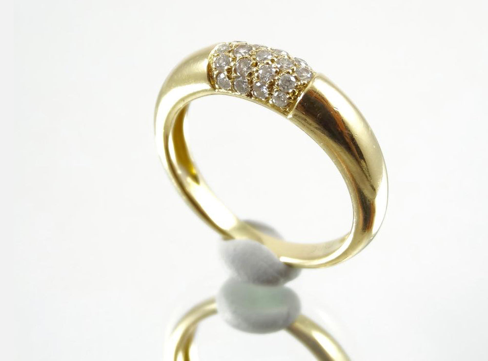 Demi-alliance en or et diamants