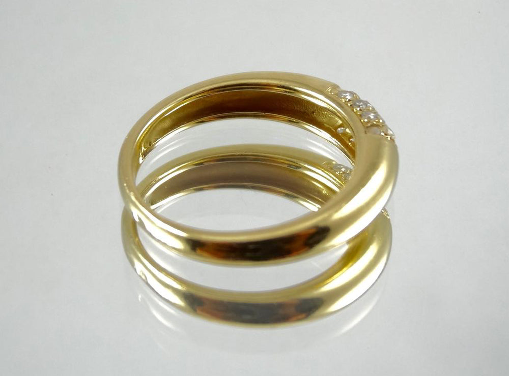 Demi-alliance en or et diamants