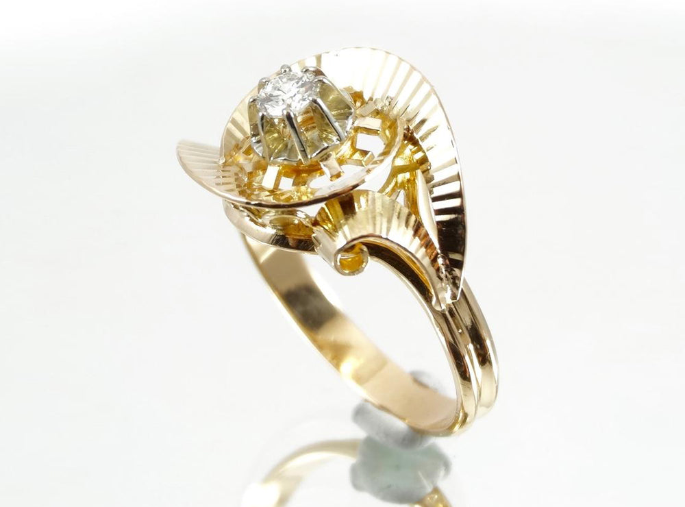 Demi-alliance en or et diamants
