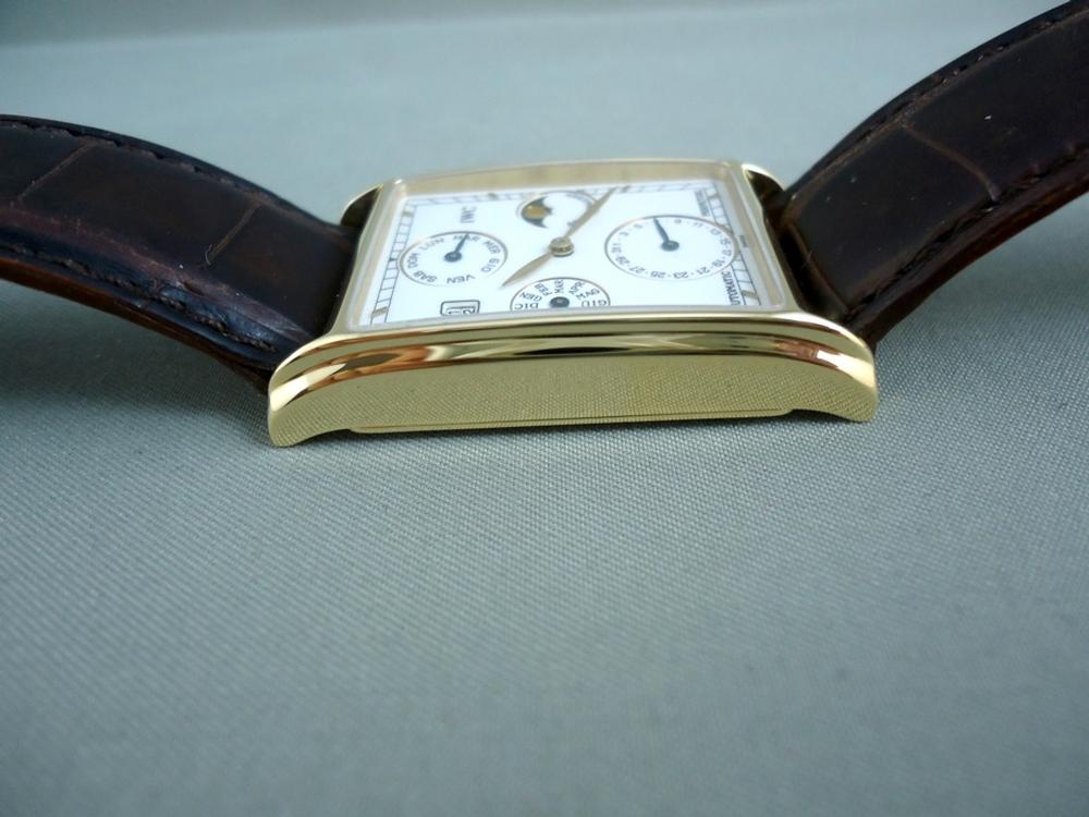 IWC Calendrier Perpetuel NOVECENTO référence 3546J