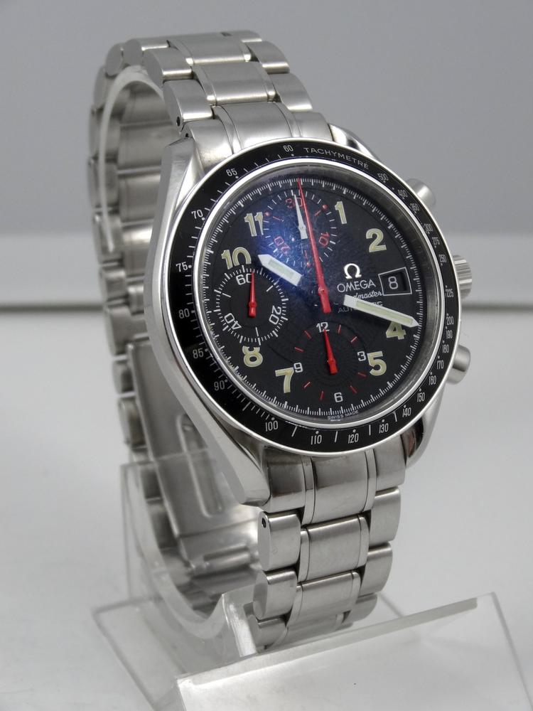 Omega Speedmaster automatique Date Aiguilles Rouges