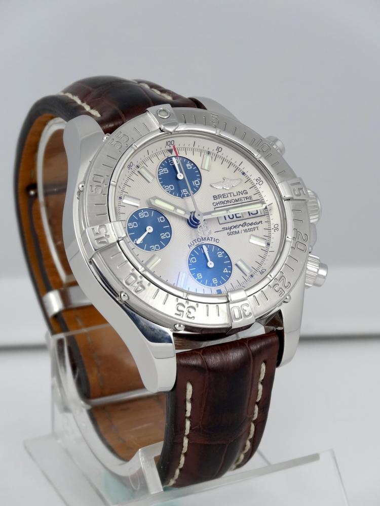 Breitling Chrono SuperOcean Acier sur cuir Boite & Papiers