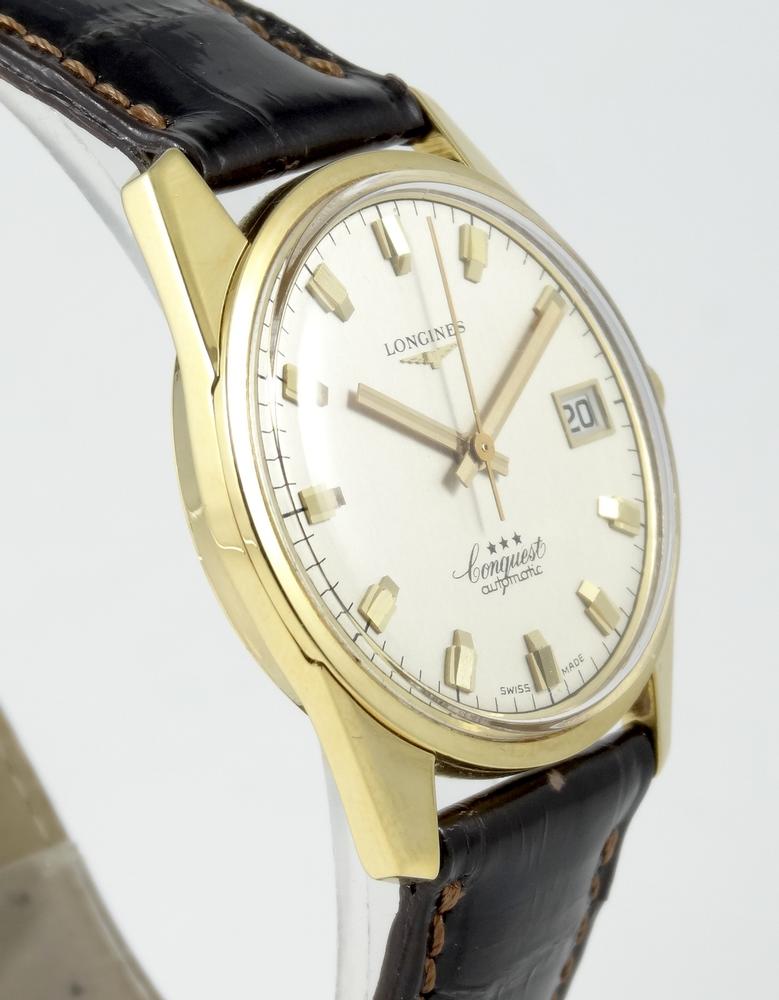 Longines Conquest Automatique avec Date