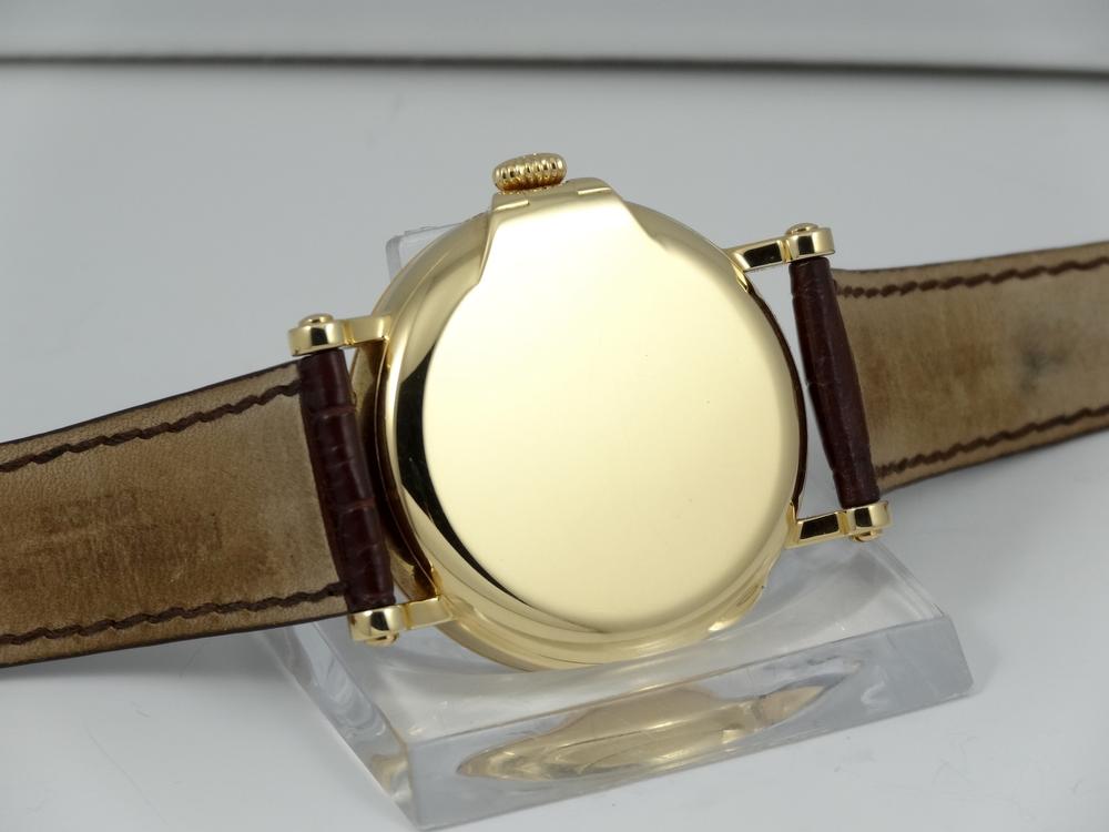 Patek Philippe Calendrier Perpétuel Date rétrograde Boitier Officier