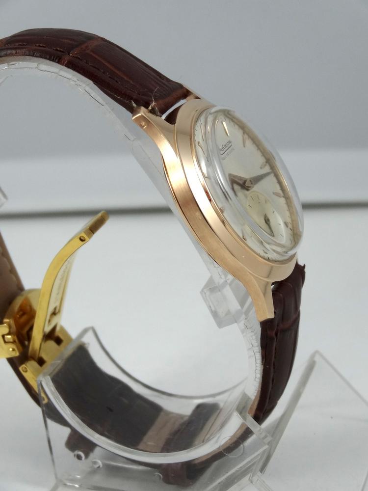 Jaeger Lecoultre or rose Année 40