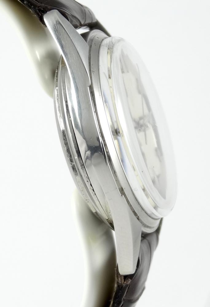 Longines Conquest Acier 36mm Automatique Dato