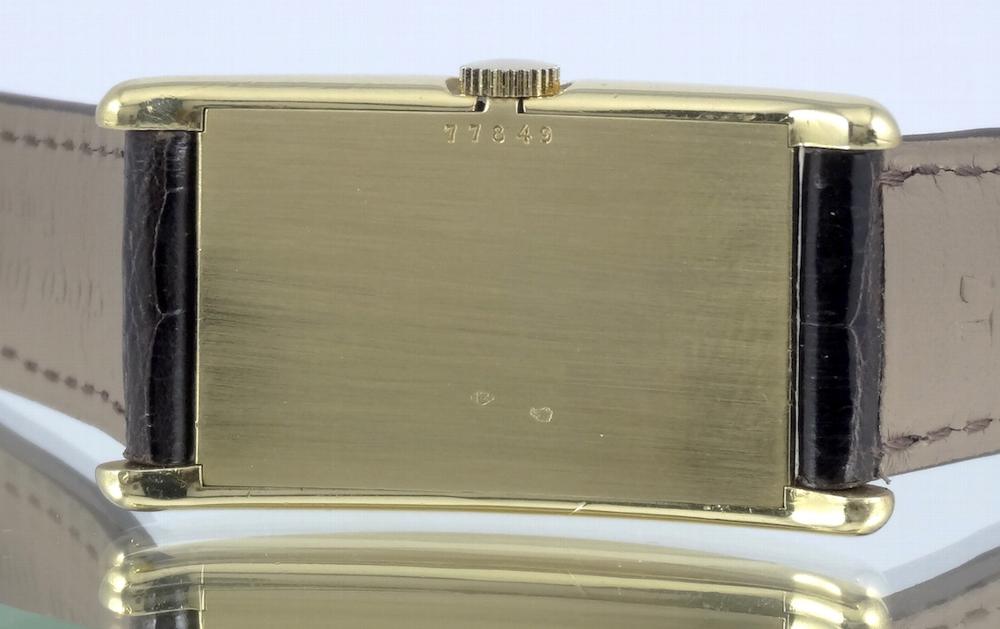 Jaeger-LeCoultre Jaeger Tank Curvex Solo Tempo cadran index Corail