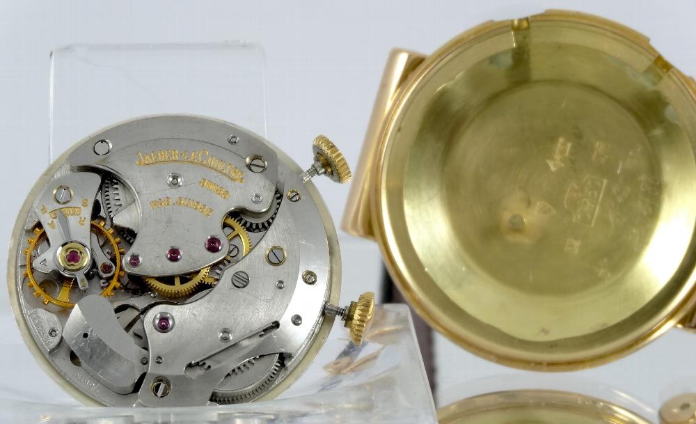 Jaeger-LeCoultre Memovox 35mm Première Génération or rose