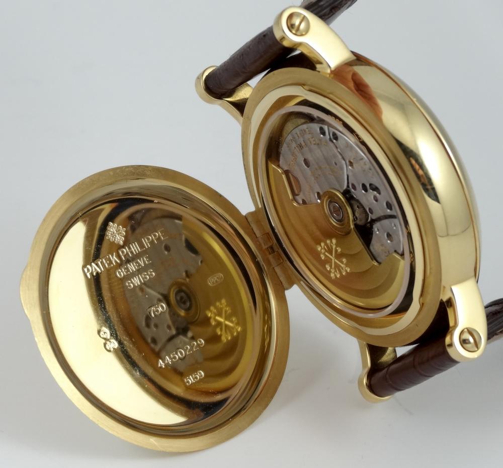 Patek Philippe Calendrier Perpétuel Date rétrograde Boitier Officier