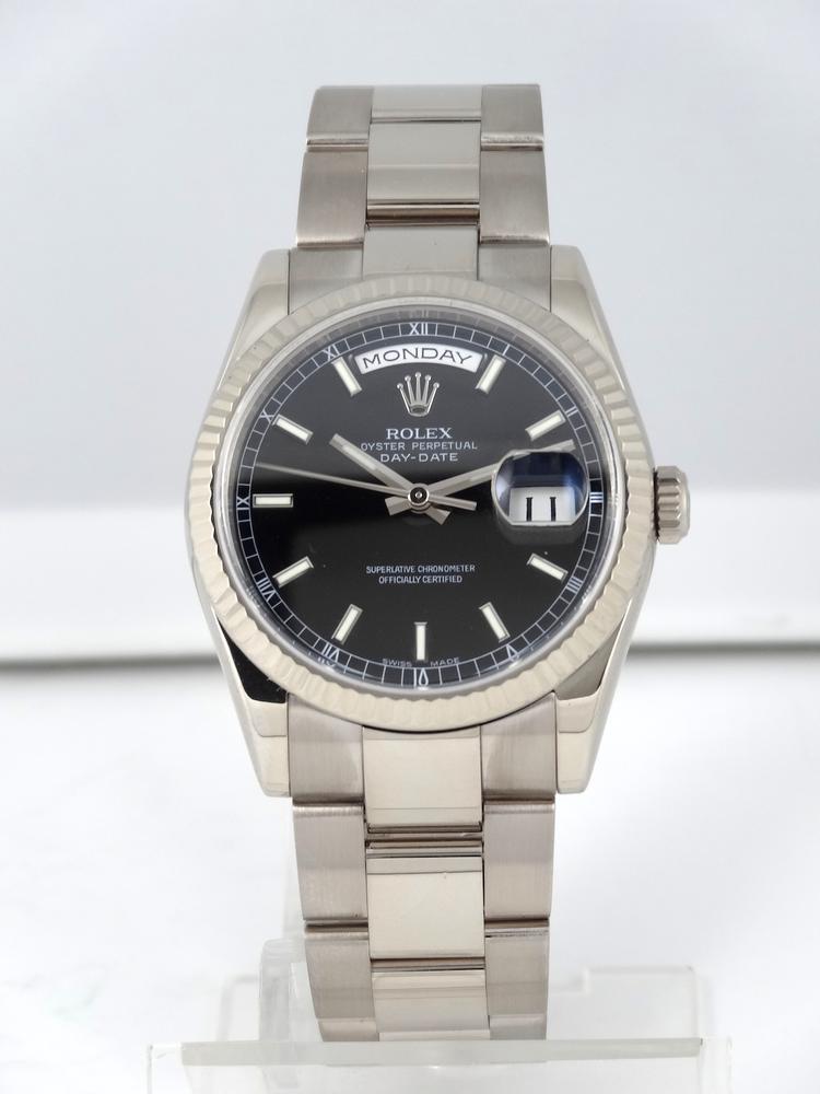 Rolex Daydate Full or blanc cadran noir Réf 118239
