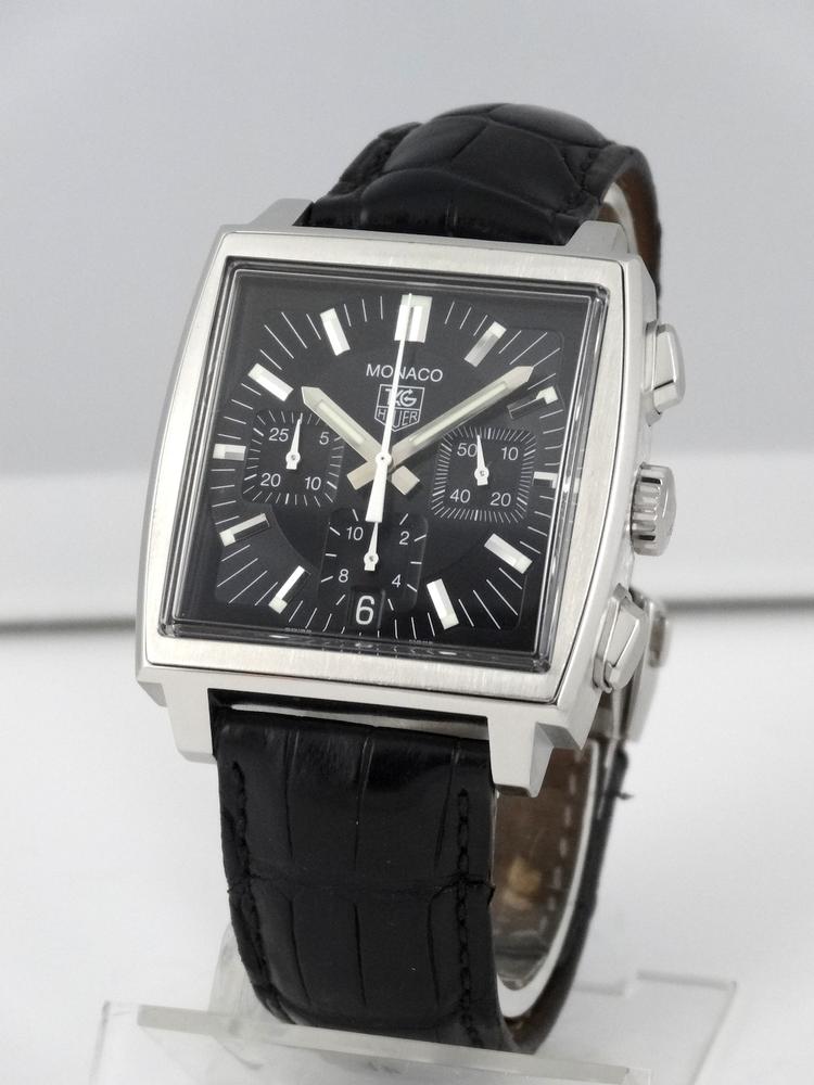 TAG Heuer Monaco cadran Noir boite et papiers
