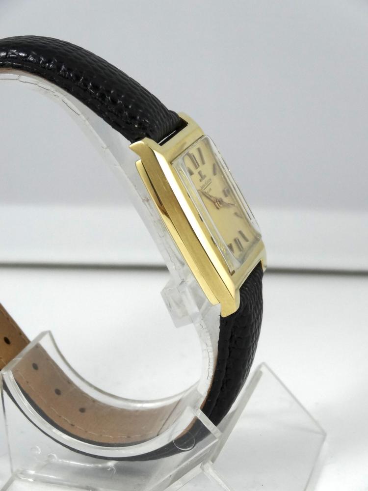 Jaeger Lecoultre ''Club''or jaune