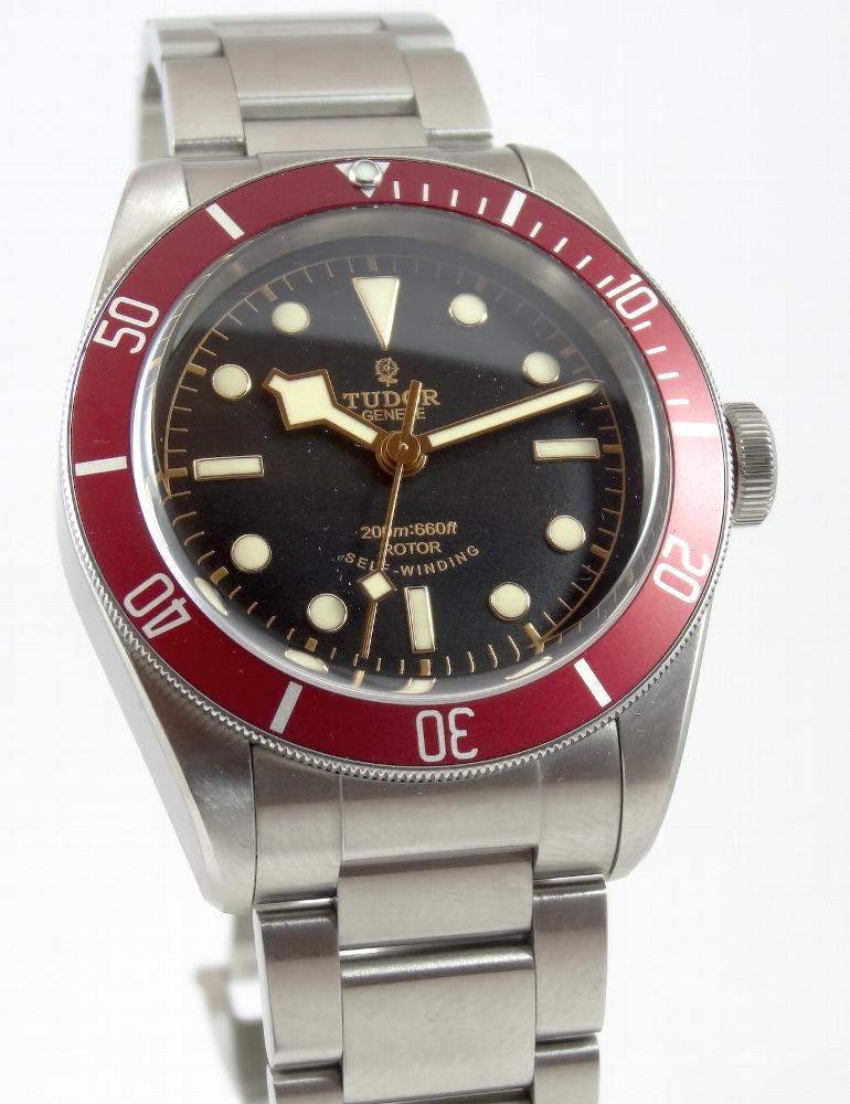 Tudor Heritage Black Bay Burgundi