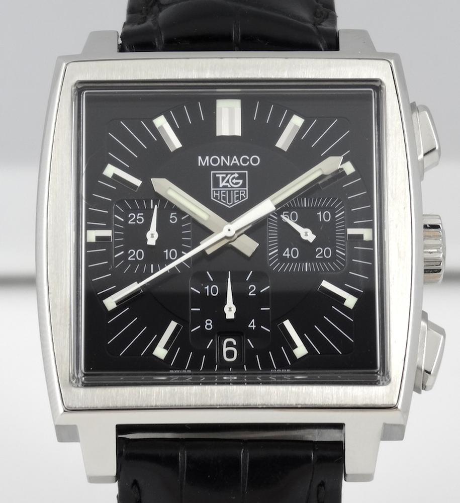 TAG Heuer Monaco cadran Noir boite et papiers