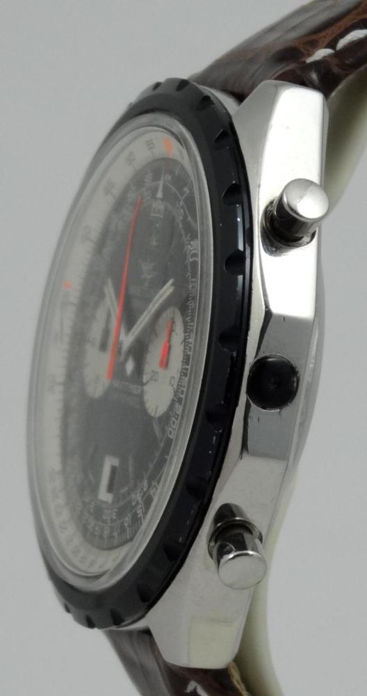 Breitling Navitimer Oversize Cadran Laqué Date