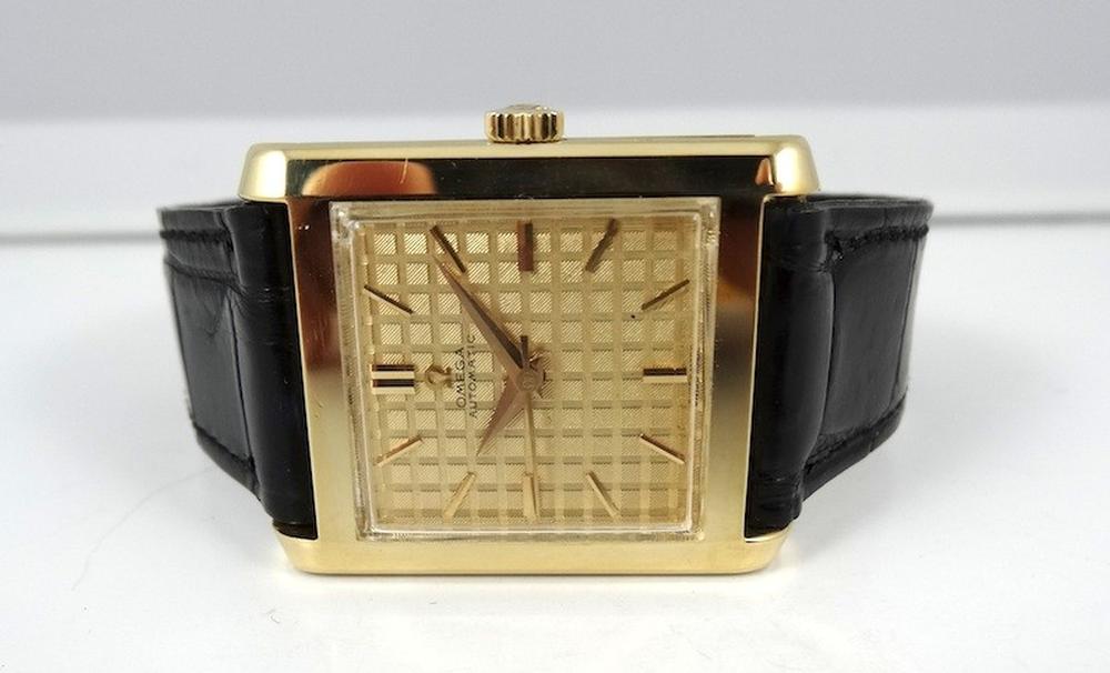 Omega Automatique or jaune