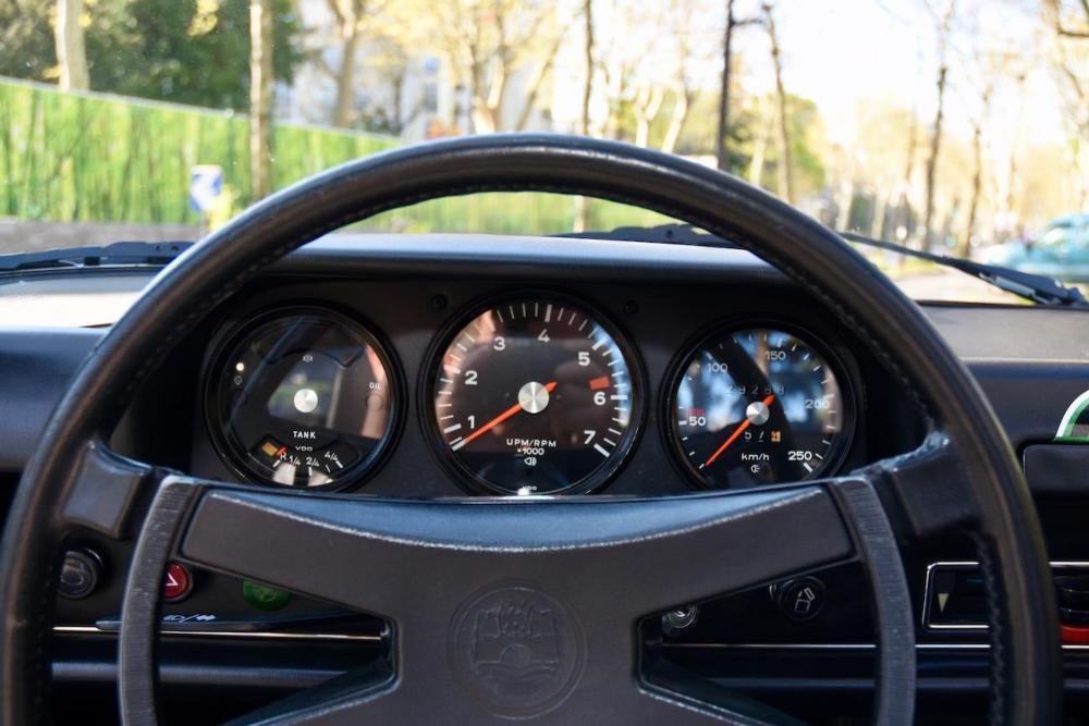 Porsche 914, 4 cylindres 2.0l (100cv) Circa 1973