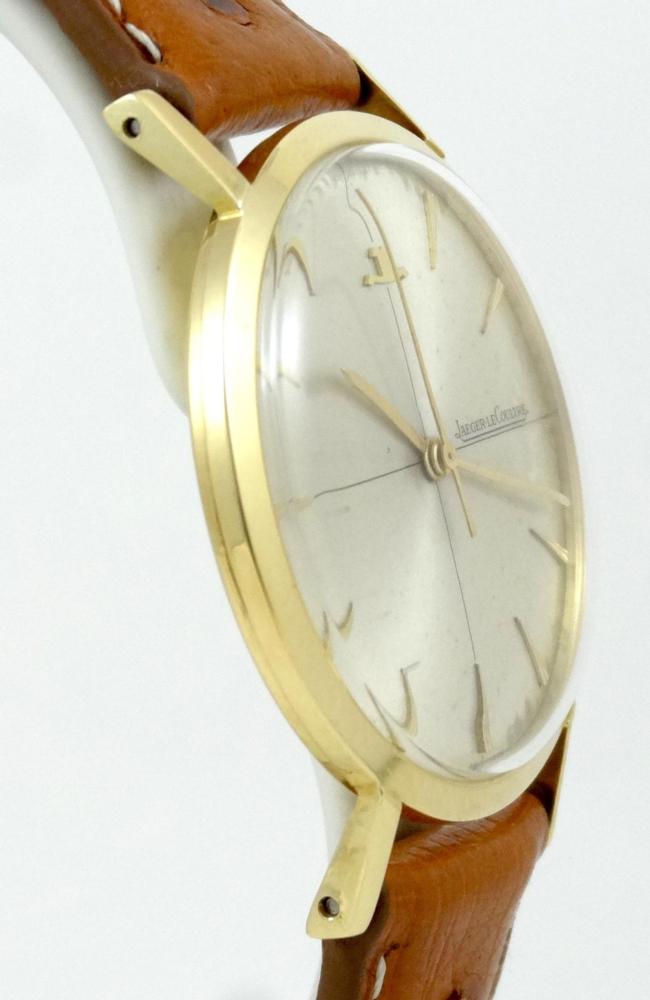 Jaeger Lecoultre Classique or jaune Style Calatrava