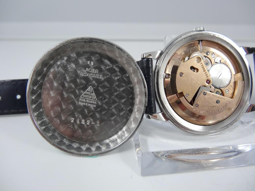 Omega grande Taille Cadran style Opalin