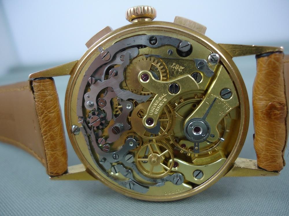 Universal Chrono Tri-Compax Grande Taille Or rose