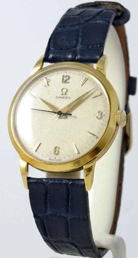 Omega nid d'abeille or jaune 36mm Circa 1952