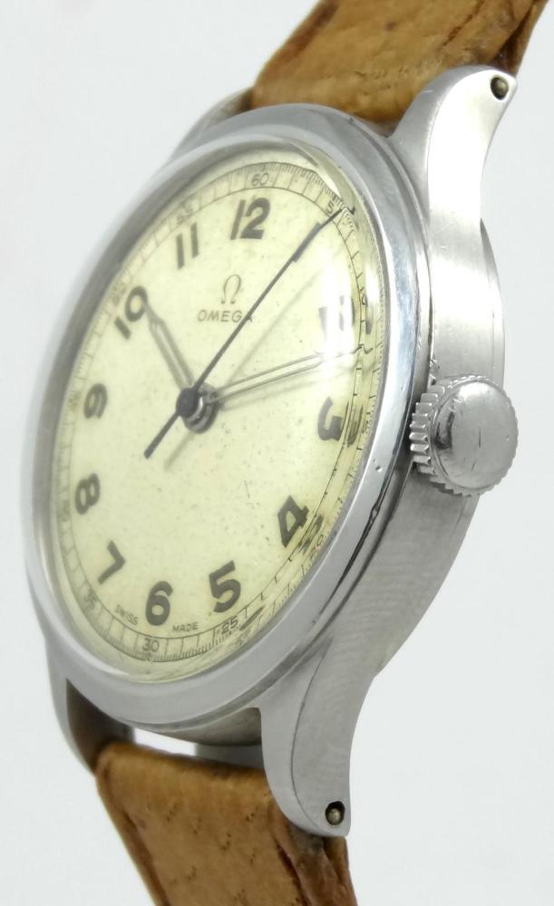 Omega Militaire style Calatrava Circa 1945