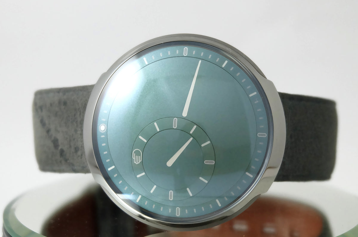 Ressence Type 8 Sage Green titane full Set