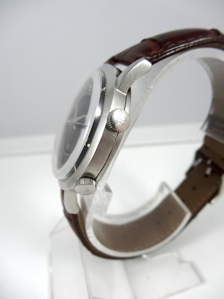 Jaeger Lecoultre Memovox cadran ''noir'' grande taille Automatique