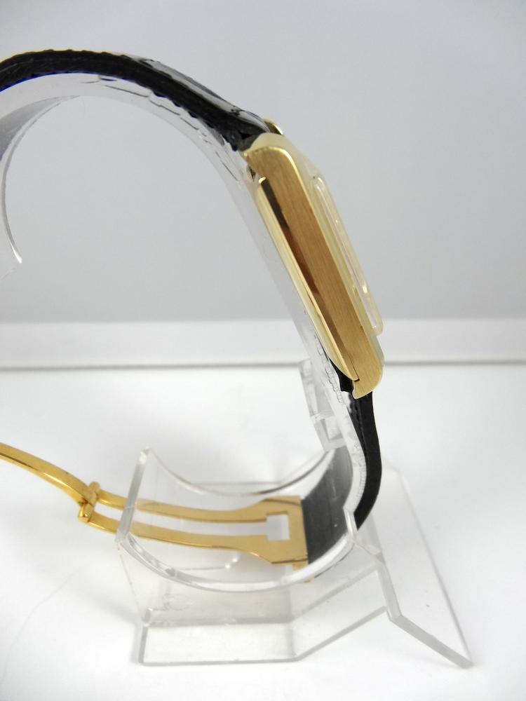 Omega Automatique or jaune