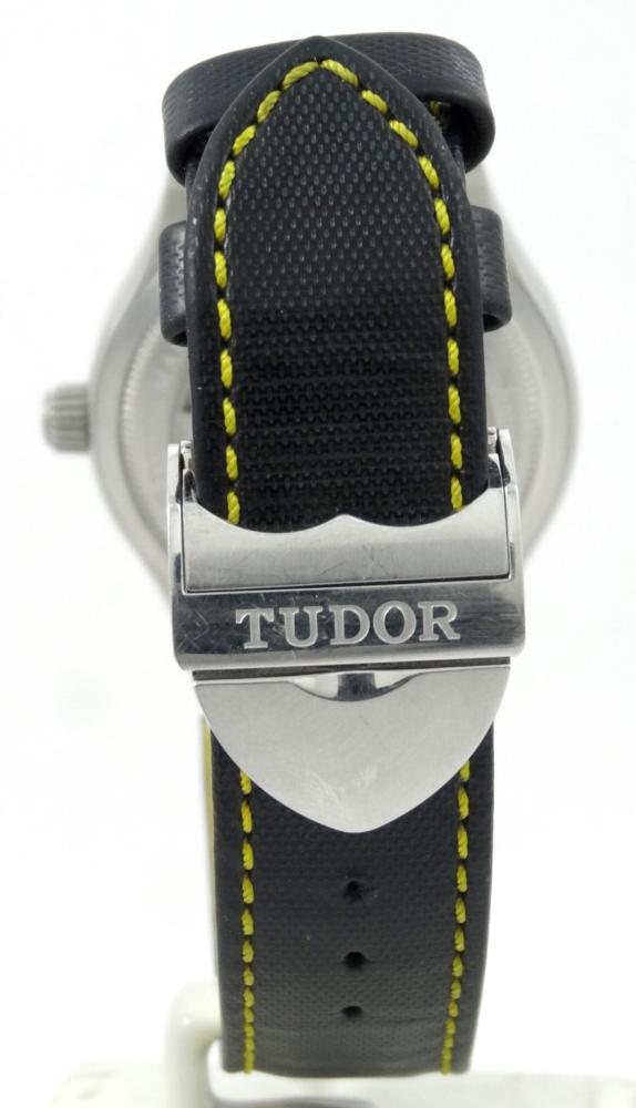 Tudor North Flag boite et Papiers 2016