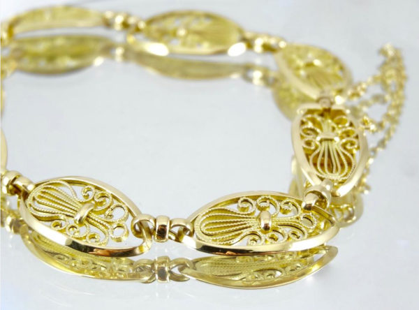 Bracelet en or jaune