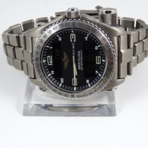 Breitling Emergency Titane Réf E 56121 Comme neuve Boite & Papiers