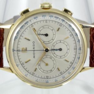 Movado Chronographe 3 compteurs en or 36mm année 50