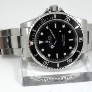 Rolex Submariner Sans Date 14060M année 2002 Boite & Papiers