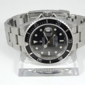 Rolex Submariner Date Réf 16610 boite & Papiers 2008 Série M