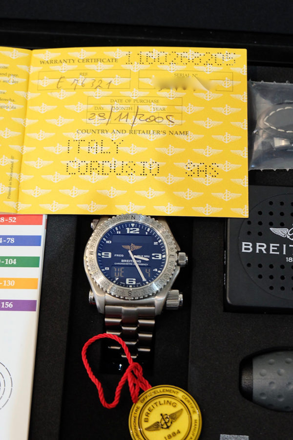 Breitling Emergency Titane comme neuve