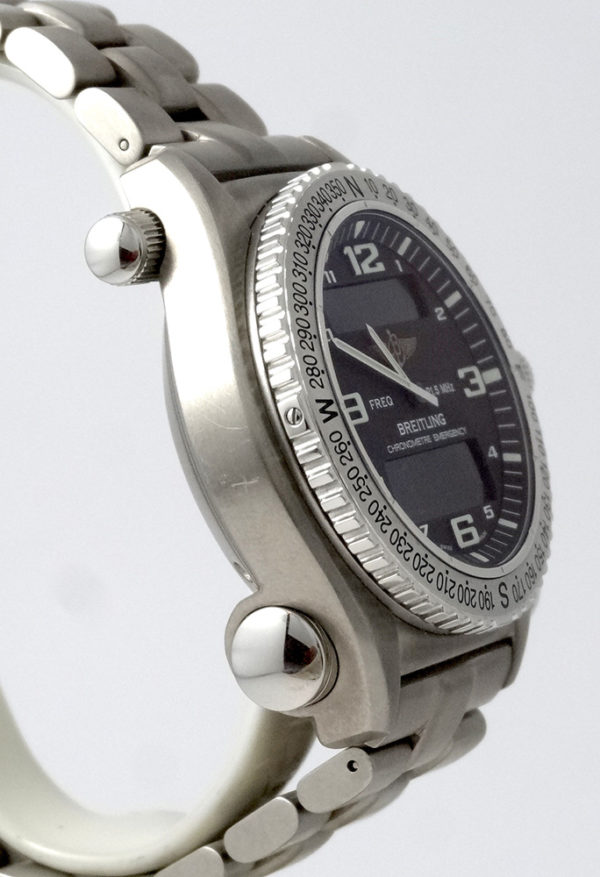 Breitling Emergency Titane comme neuve