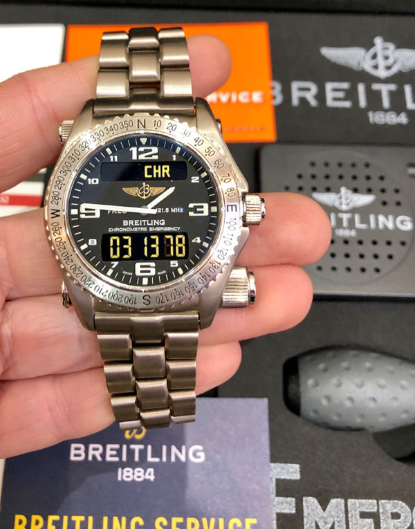 Breitling Emergency Titane comme neuve