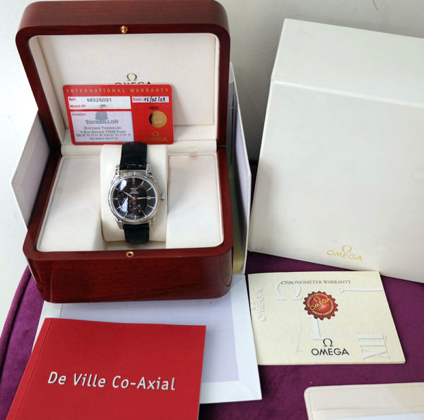 Omega De Ville Co-axial Réserve de marche Boite et Papiers 2003