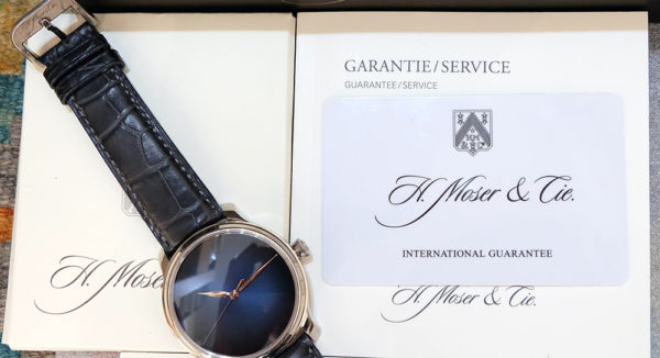H.Moser & Cie Endeavour Centre Seconds Concept or blanc