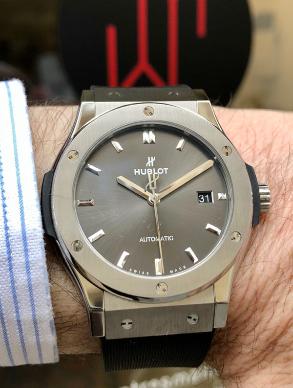 Hublot Classic Fusion Racing Grey TITANIUM 42mm comme neuve