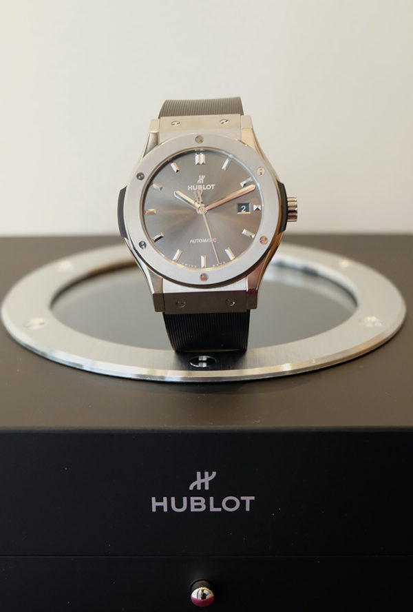 Hublot Classic Fusion Racing Grey TITANIUM 42mm comme neuve