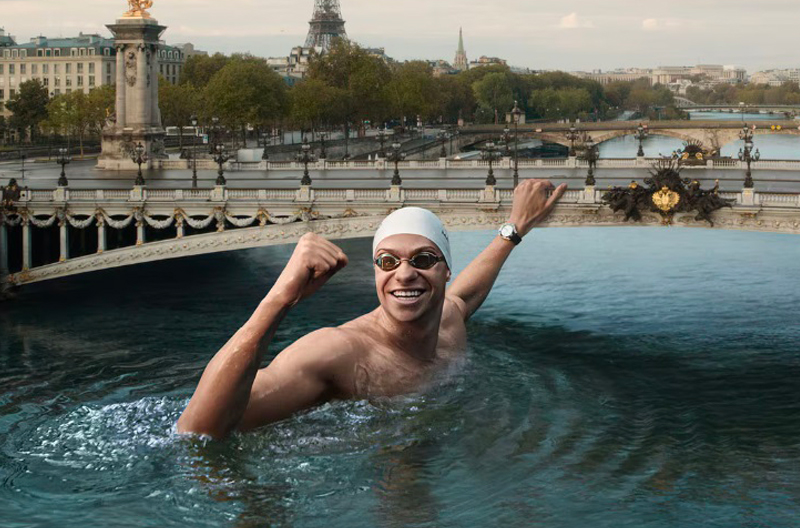 Omega félicite son champion Léon Marchand pour ses performances aux Jeux Olympiques