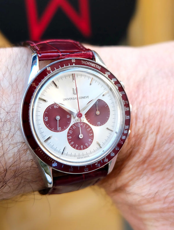 Universal Compax Burgundy